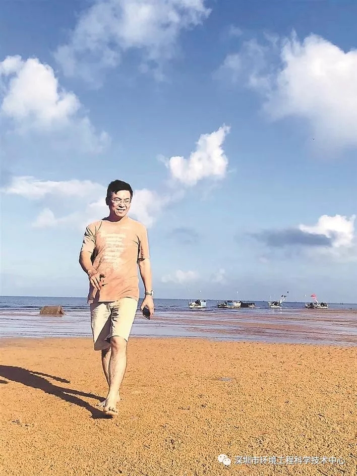 “海边”诗人马兴：“我一边浇水，一边等花开”